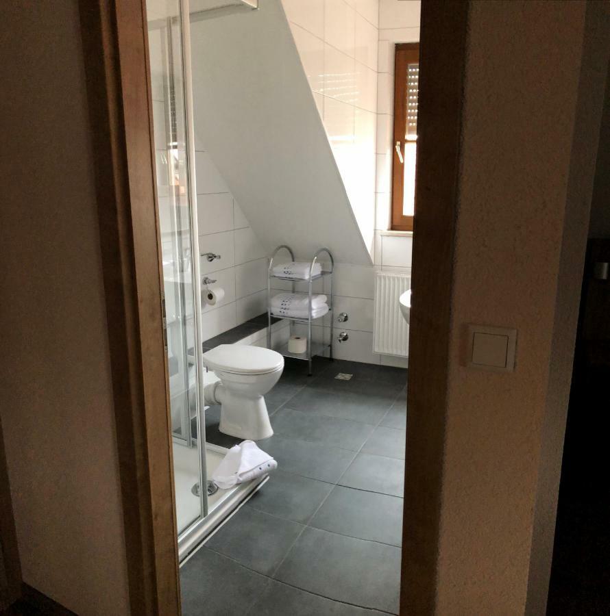 Landgasthof Zum Angerwirt Ornbau 外观 照片